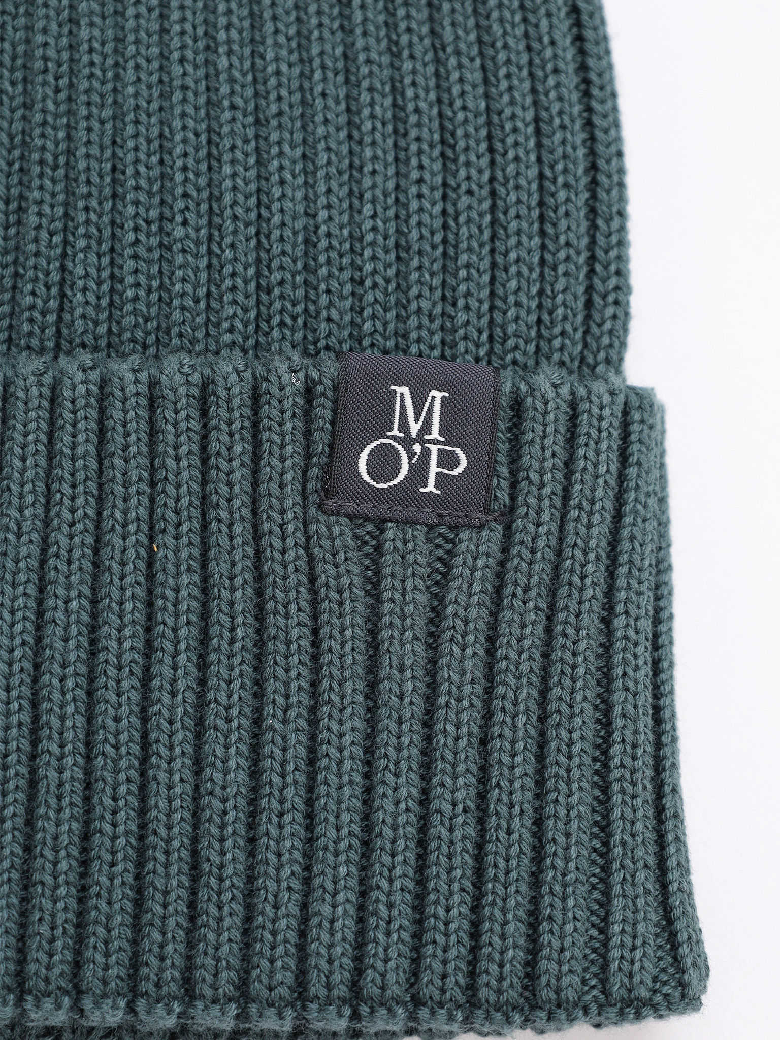 Шапка-бини зеленого цвета с отворотом из хлопка